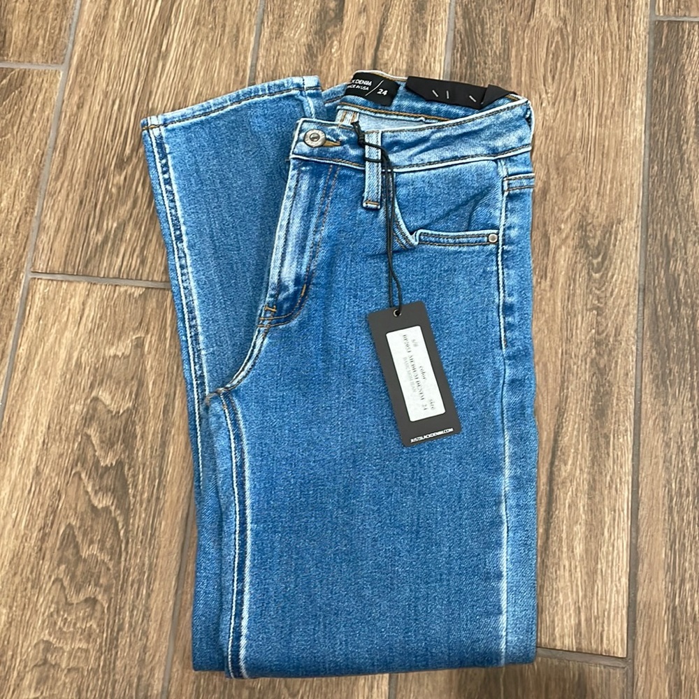 Just Black Denim | Basic Mom Jean | Size 24